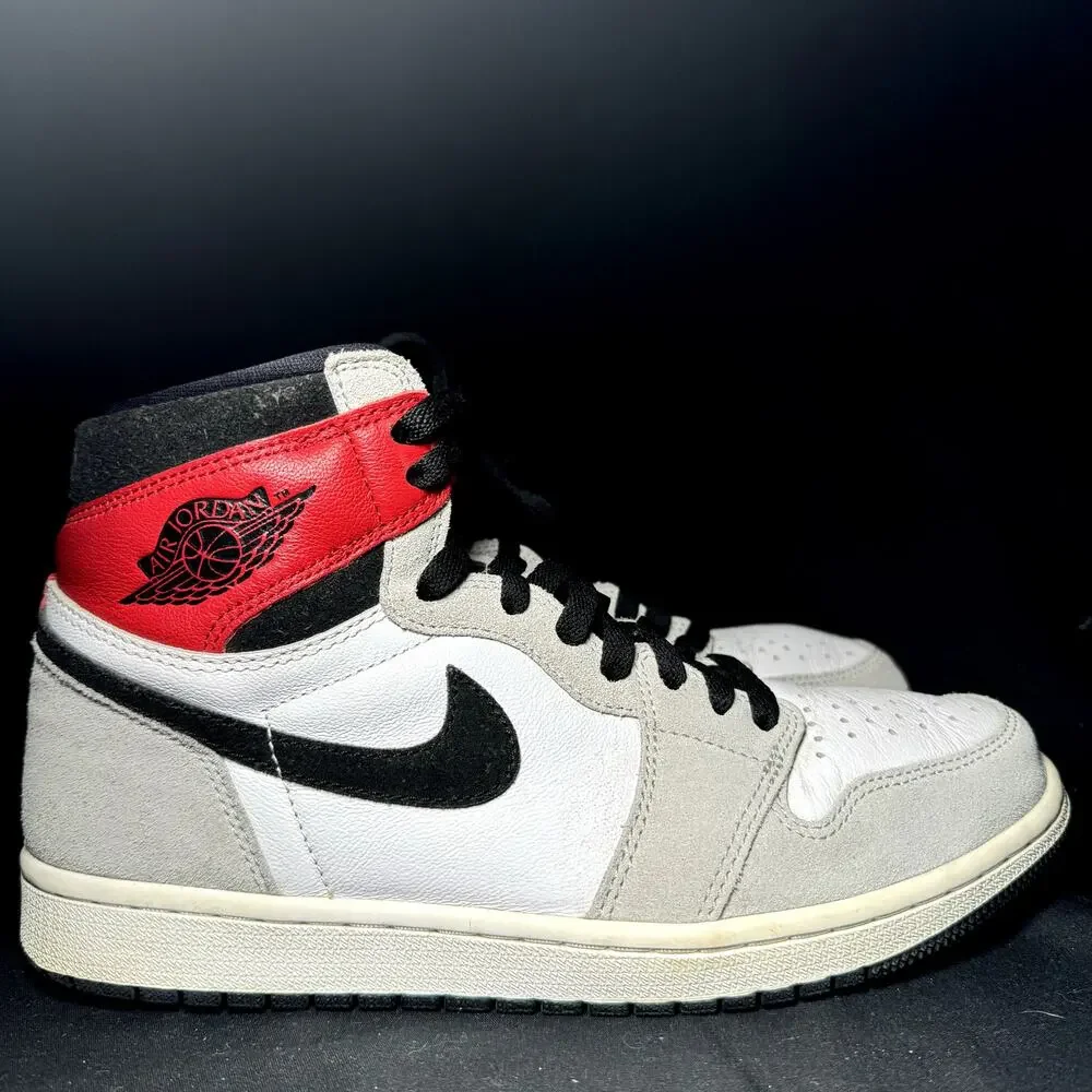 Nike Air Jordan 1 Retro High OG Smoke Grey - Size 9.5 - Men's Trending Shoes